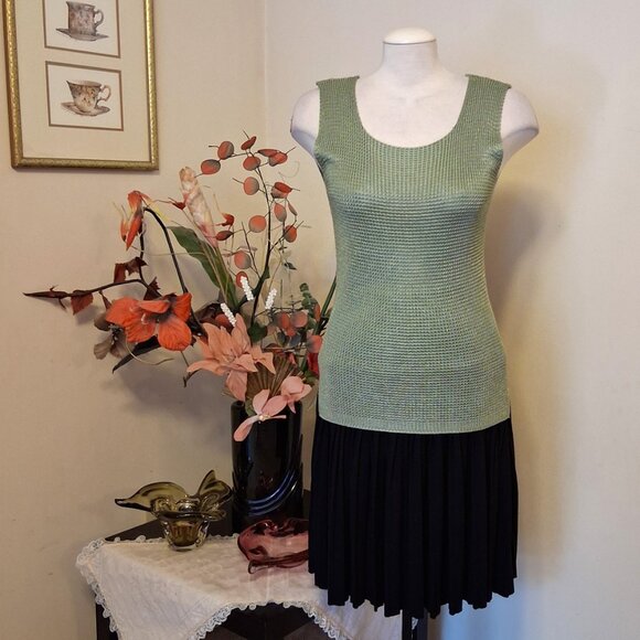 NEW Soft Stretchy Cardigan Knit Olive Green Camisoles Tank Top Sleeveless Tops - Picture 5 of 12